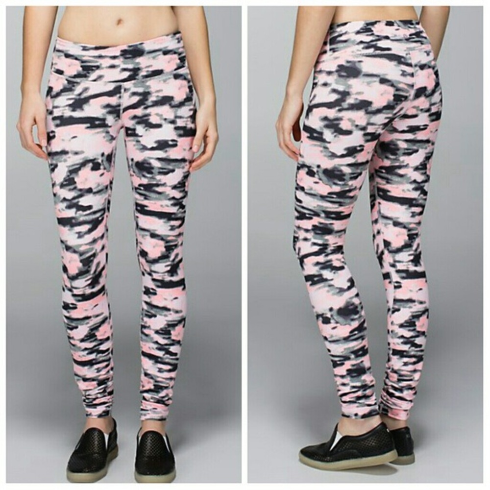 046 Lululemon Wamo Camo Wunder Under Full Length Leggings 6